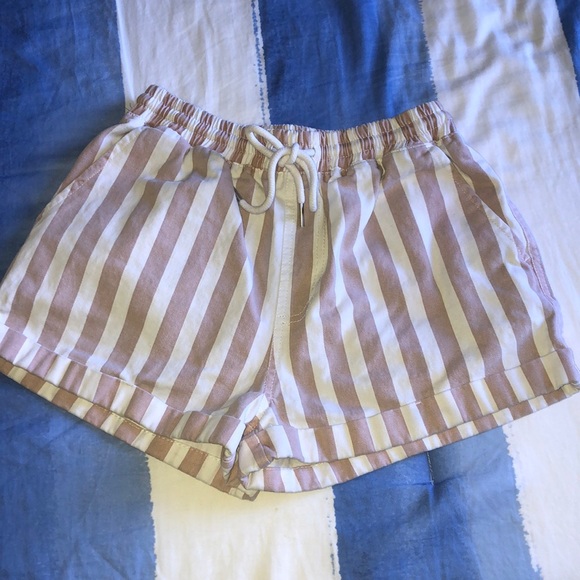 Forever 21 Pants - Drawstring striped shorts in perfect condition